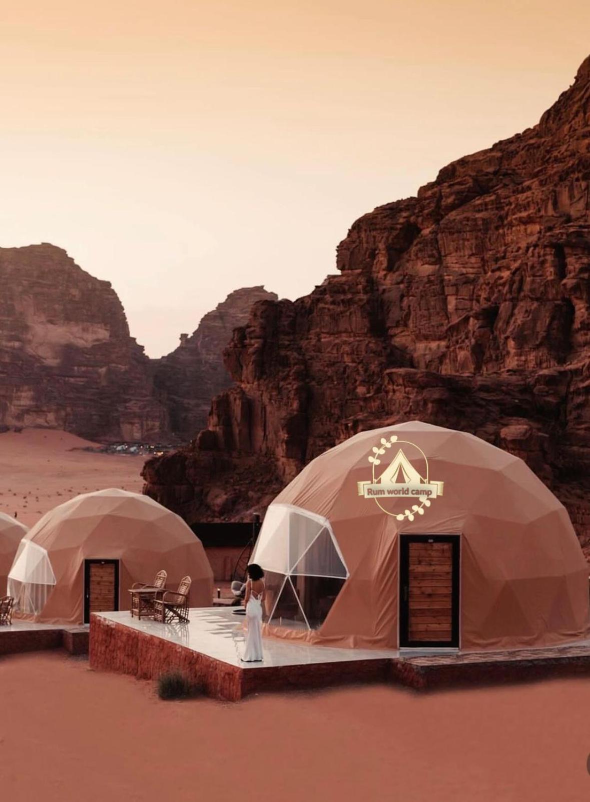 Rum World Bubble Luxury Camp Wadi Rum Esterno foto